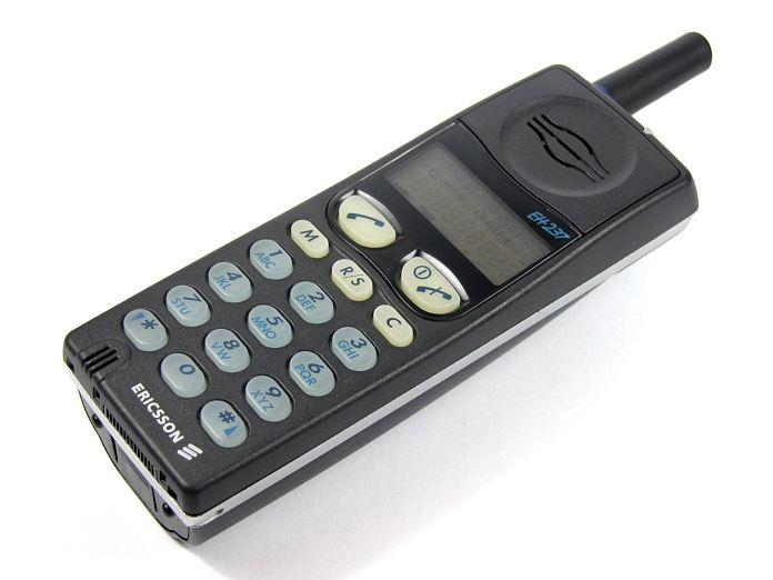 O2 Sony Ericsson W880 mobile phone  PhonesReviews UK- Mobiles, Apps,  Networks, Software, Tablet etc
